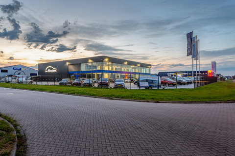 Autobedrijf Van Slooten Urk B.V.